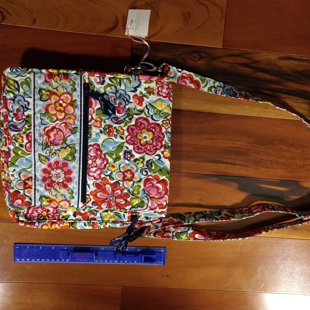 Vera Bradley Mailbag Hope Garden NWT
